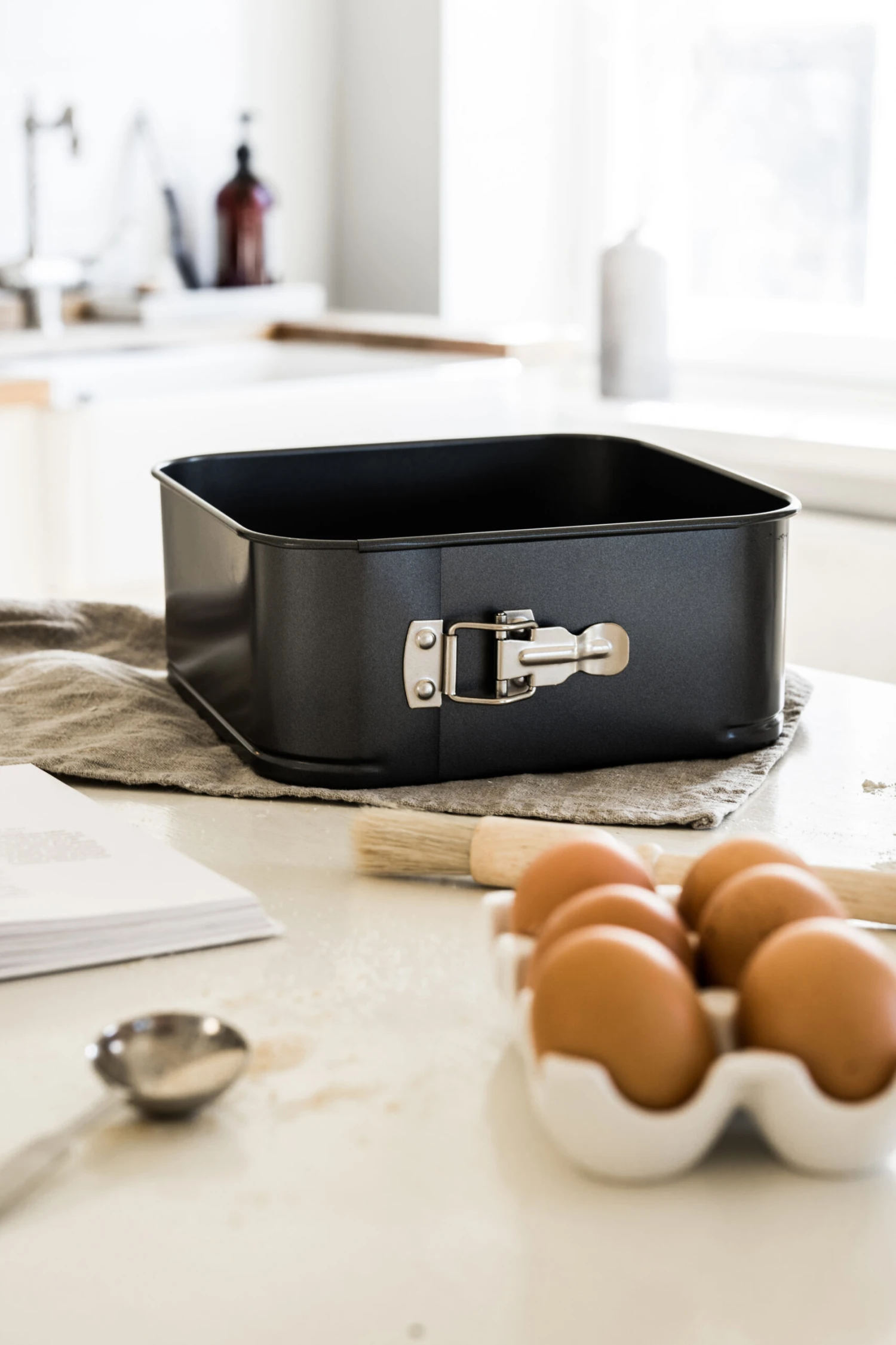 Heirol Vierkante Springvorm Extra Hoog 5 Heirol Vierkante Springvorm Extra Hoog - Afbeelding 3