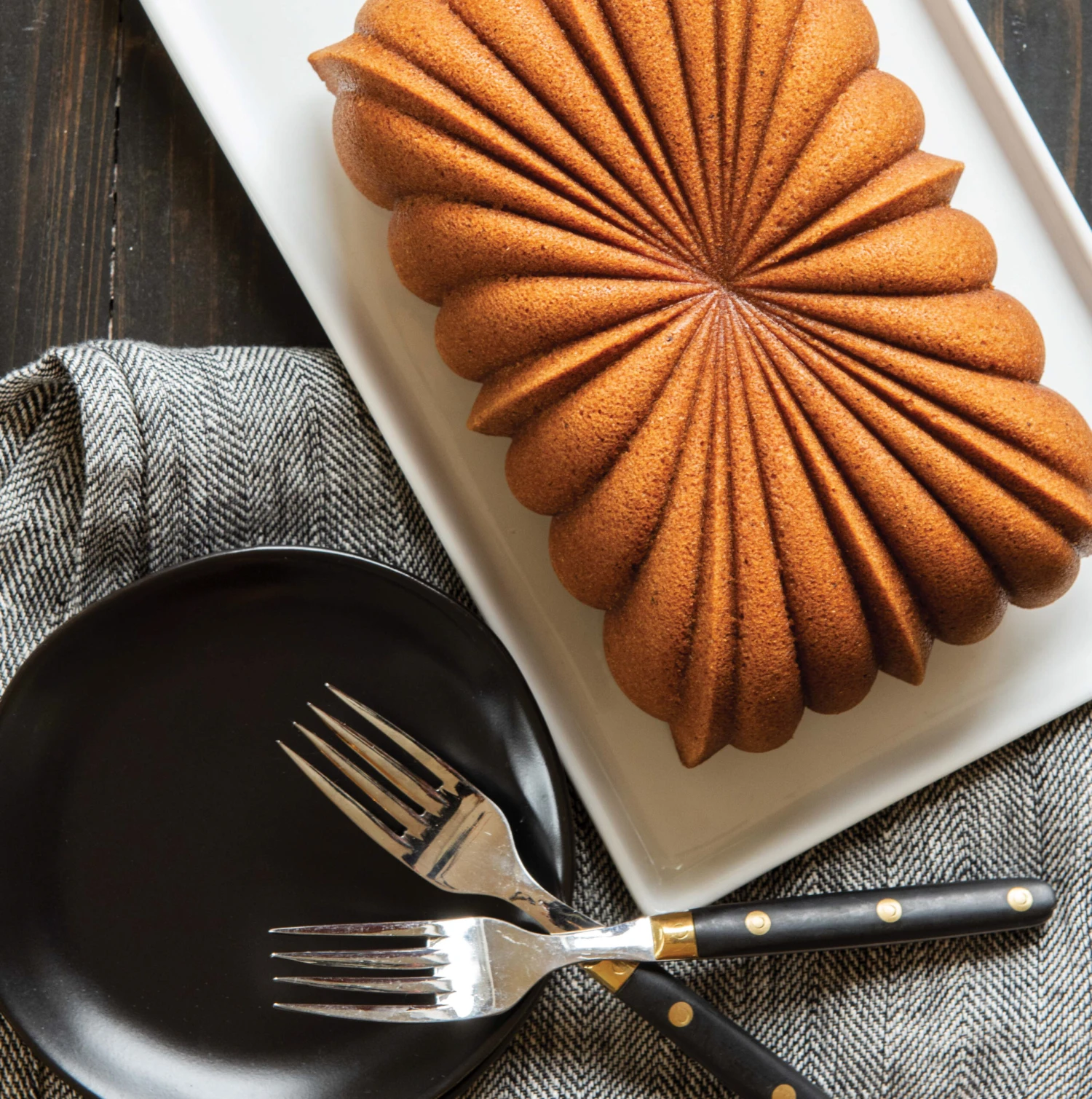 Nordic Ware Classic Fluted Loaf Bakvorm 5 Nordic Ware Classic Fluted Loaf Bakvorm - Afbeelding 3