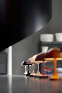 Louis Poulsen Panthella Portable Tafellamp V2 -Woonwinkel 580785 01 70 ProductImageCollection 1d98a95270